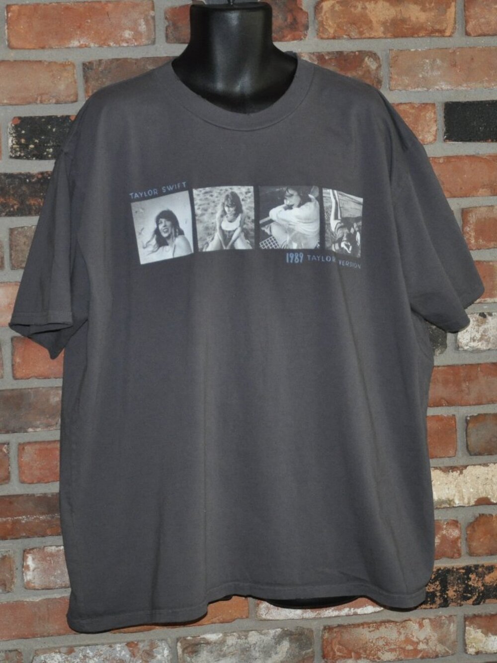 Taylor Swift 1989 Taylor’s Version Distressed Charcoal Gray Photo T Shirt 2XL